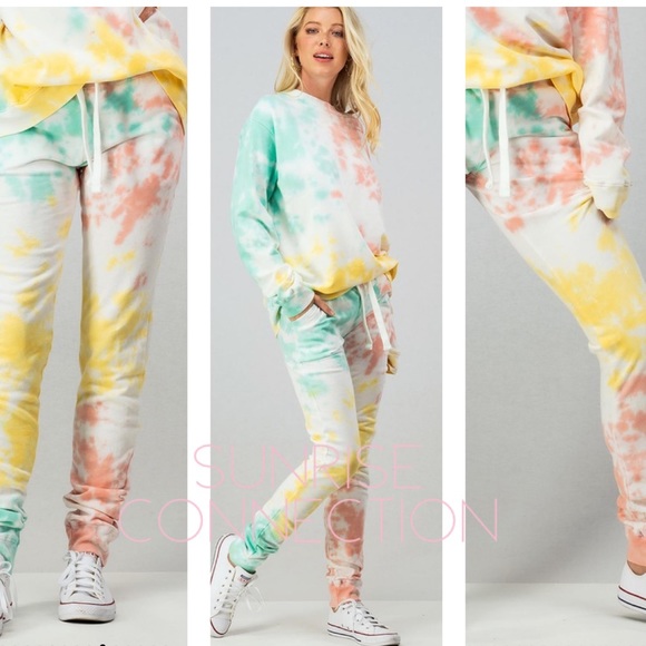 Tie Dye Sweatpants - Picture 2 of 7